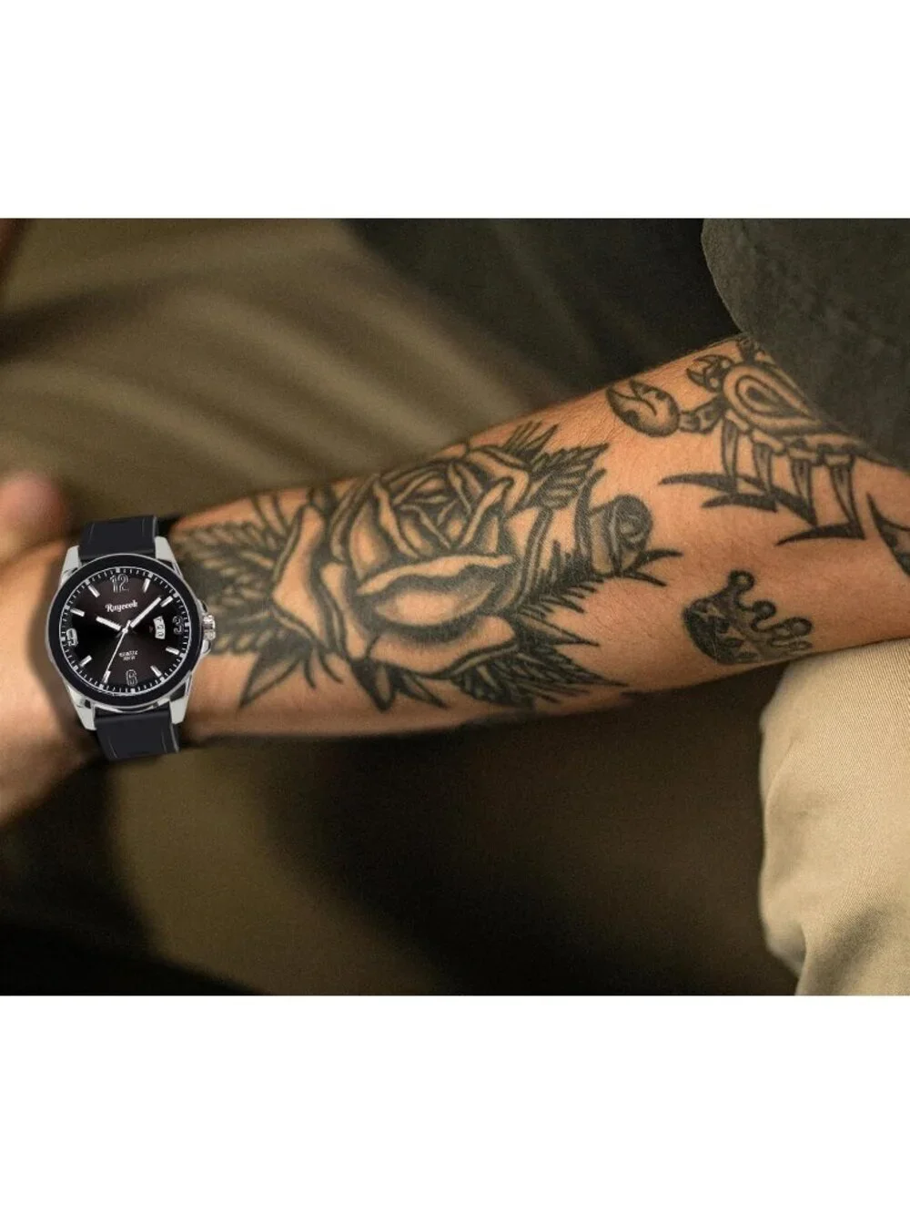 Men's Black Silver Analog Rubber Silicone Band Waterproof Stylish Wrist Watch